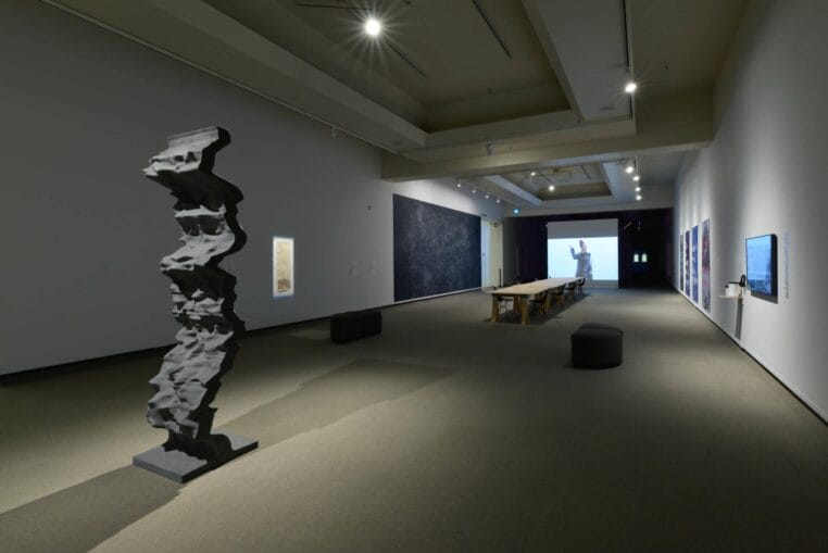 Installation view, Pasapkedjinawong, MacKenzie Art Gallery, 2021. Photo by Don Hall.