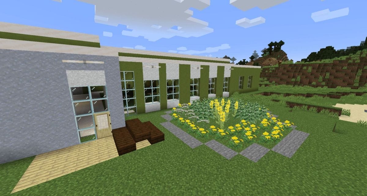 Screenshot of Minecraft garden